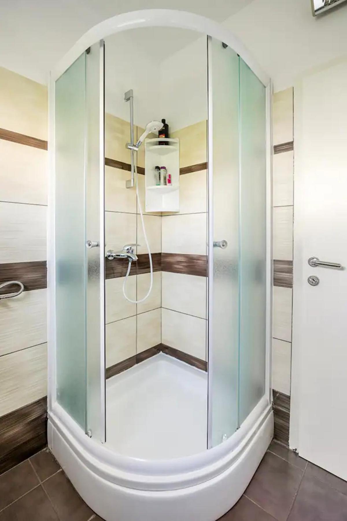 Apartment Tomas,,,Spacious House With Private Parking,Terrace,5G Internet,,,,, زادار المظهر الخارجي الصورة